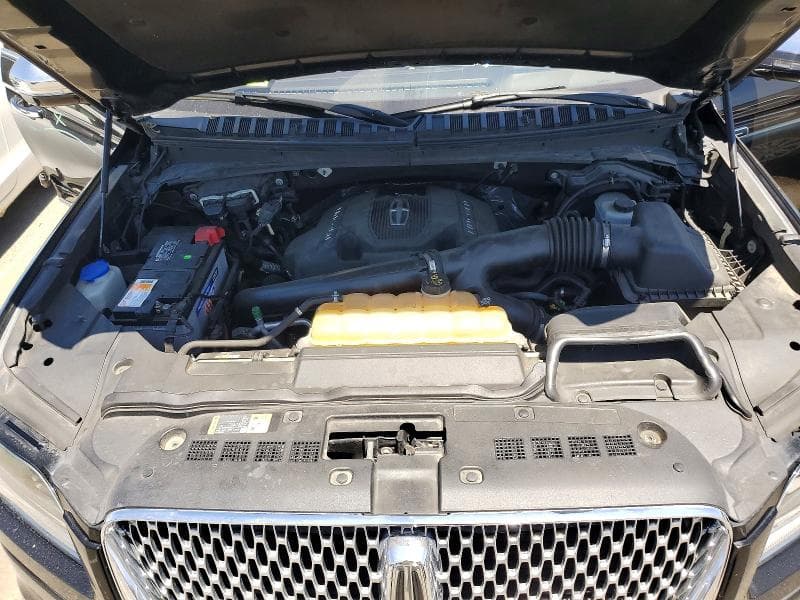 2018 LINCOLN NAVIGATOR L BLACK LABEL 12