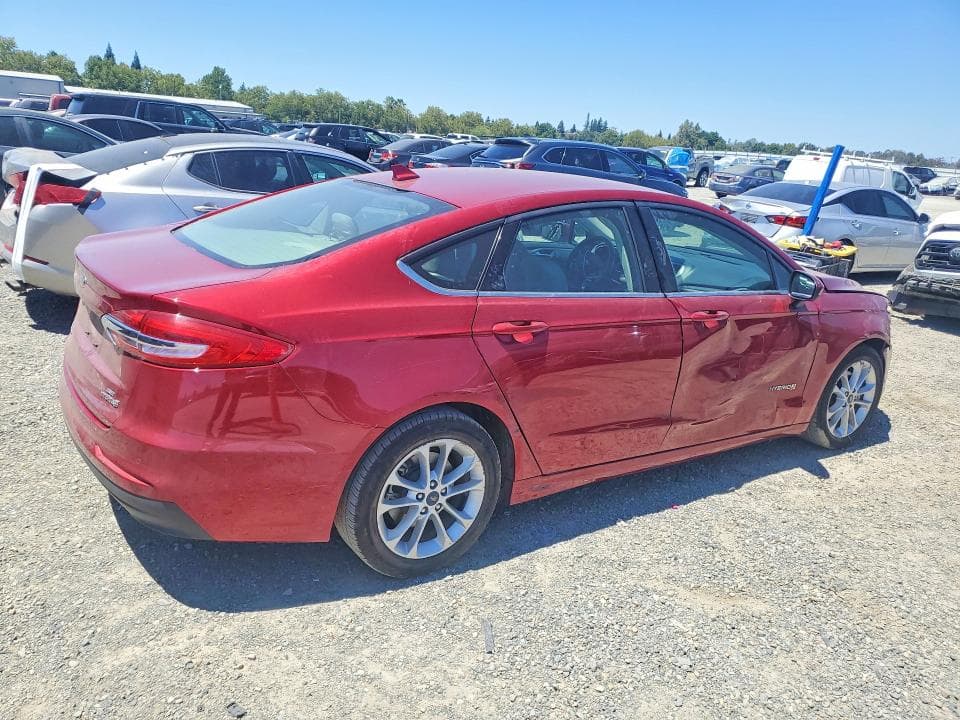 2019 FORD FUSION SE 3