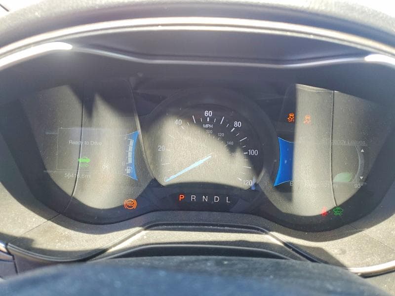 2019 FORD FUSION SE 9