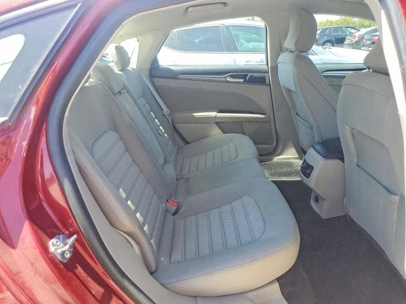2019 FORD FUSION SE 10
