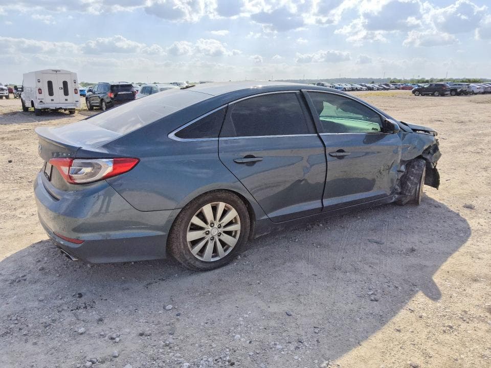 2017 HYUNDAI SONATA SE 3