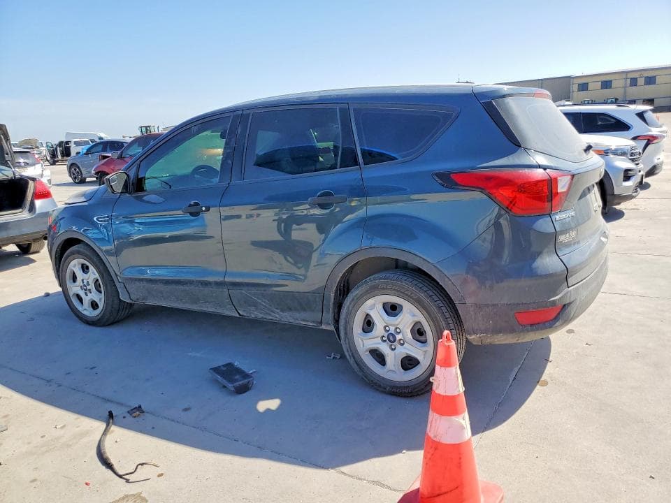 2019 FORD ESCAPE S 2