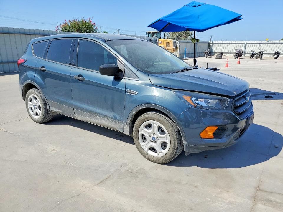 2019 FORD ESCAPE S 4