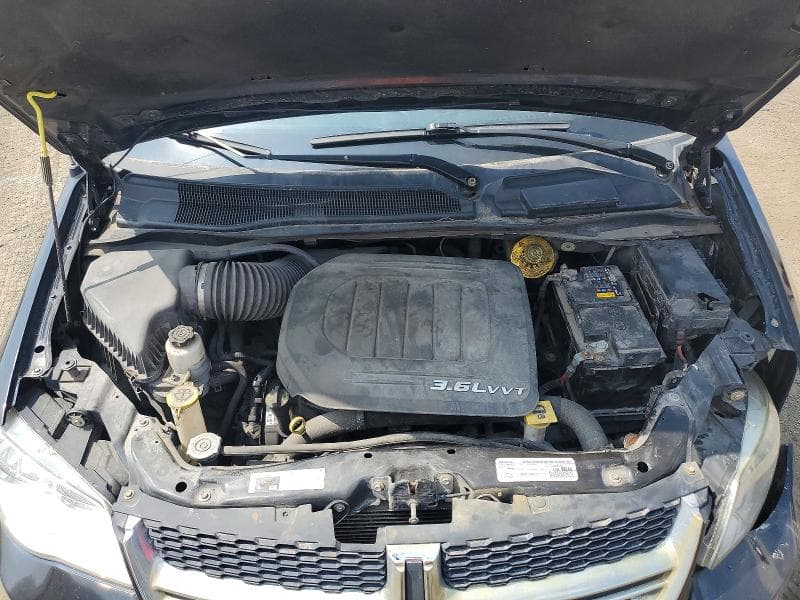 2017 DODGE GRAND CARAVAN CREW 11