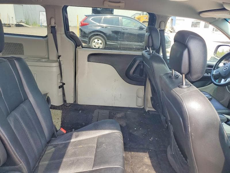2017 DODGE GRAND CARAVAN CREW 10