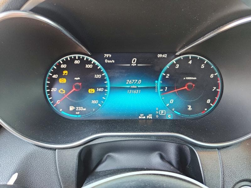 2020 MERCEDES-BENZ GLC 300 4MATIC 9
