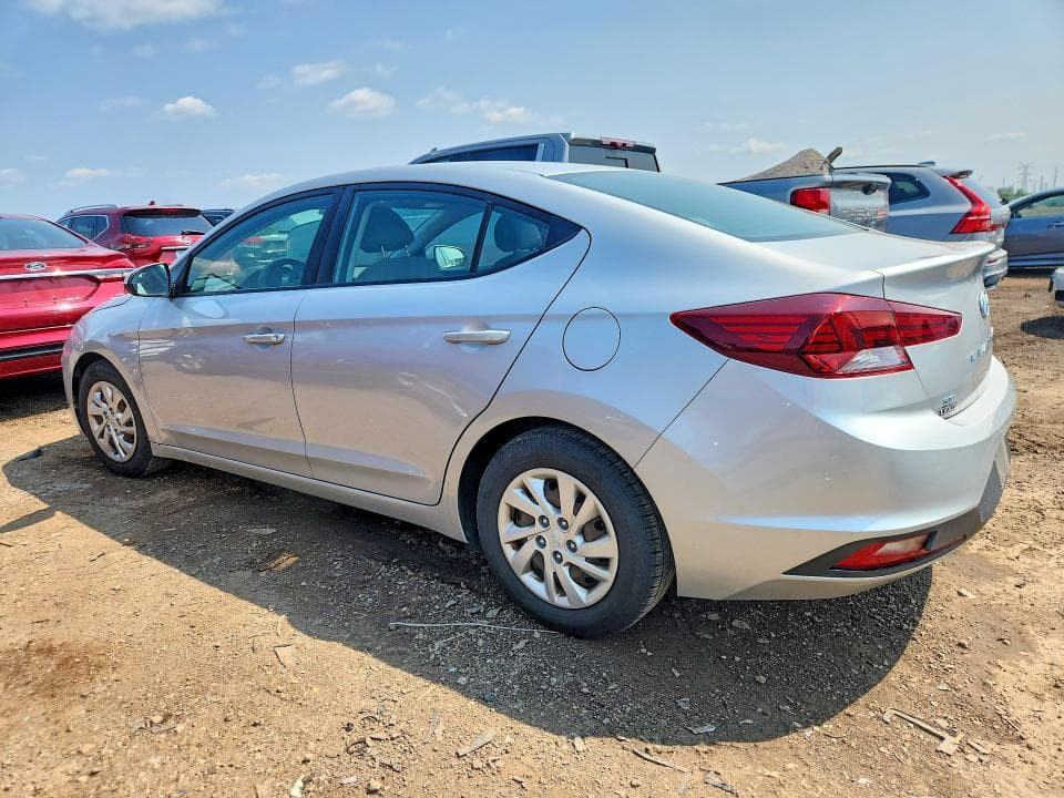 2019 HYUNDAI ELANTRA SE 2