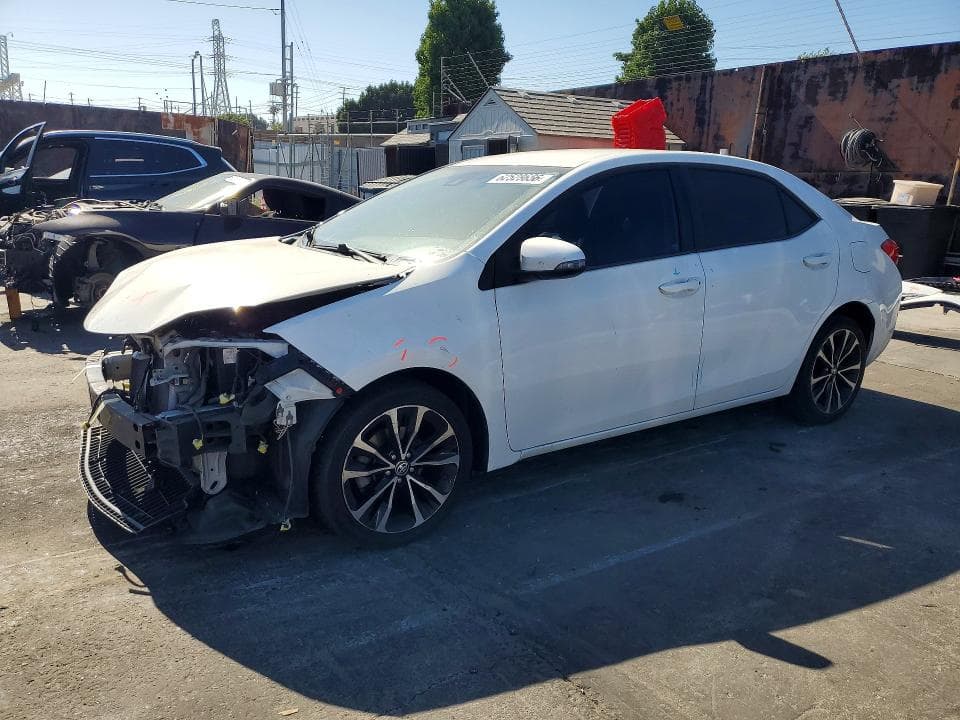 2017 TOYOTA COROLLA SE - 1