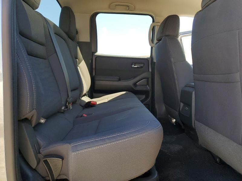 2023 NISSAN FRONTIER SV 10