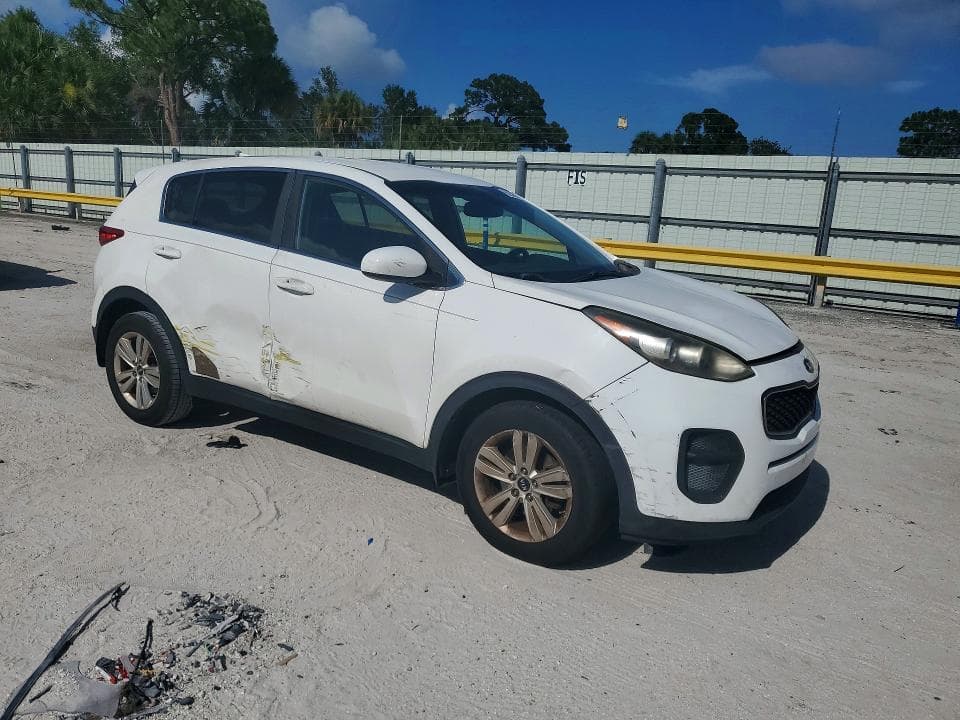 2017 KIA SPORTAGE LX 4