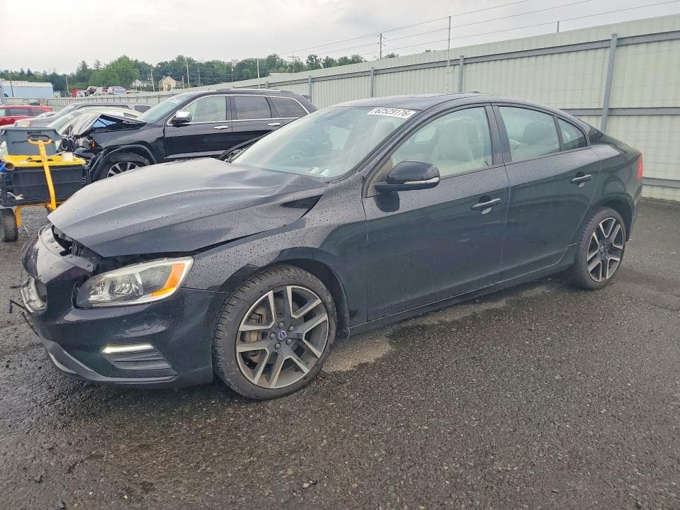2017 VOLVO S60 DYNAMIC - 1