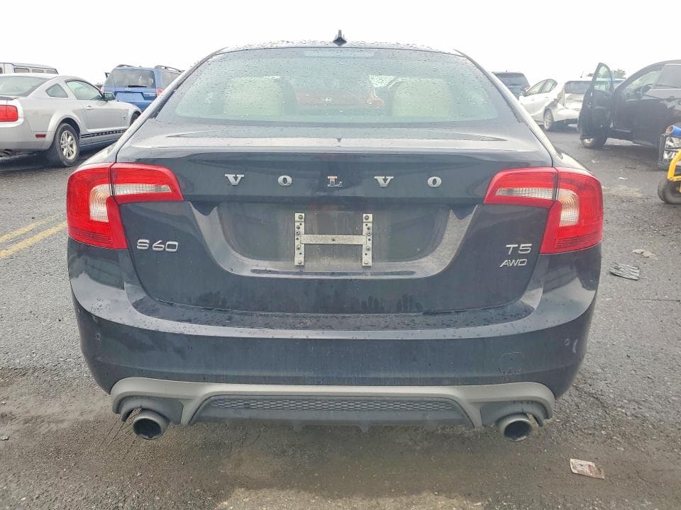 2017 VOLVO S60 DYNAMIC 6