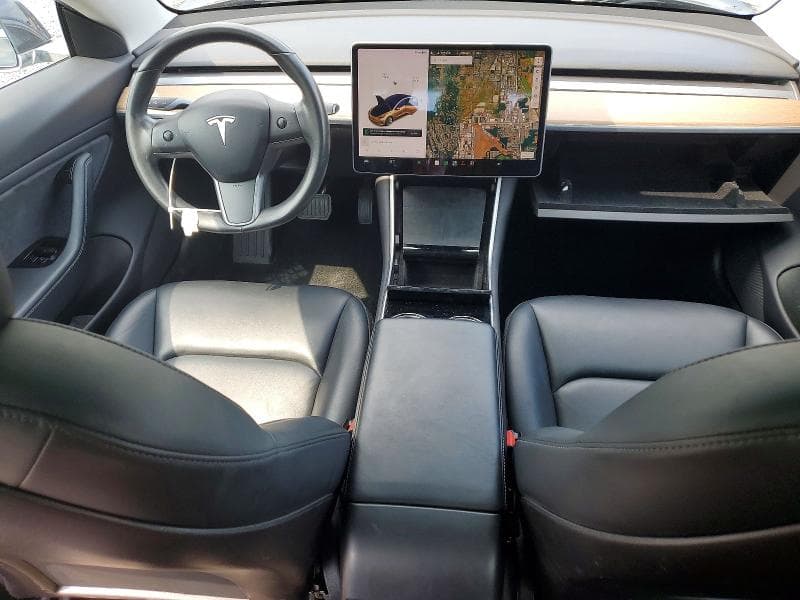 2019 TESLA MODEL 3 8