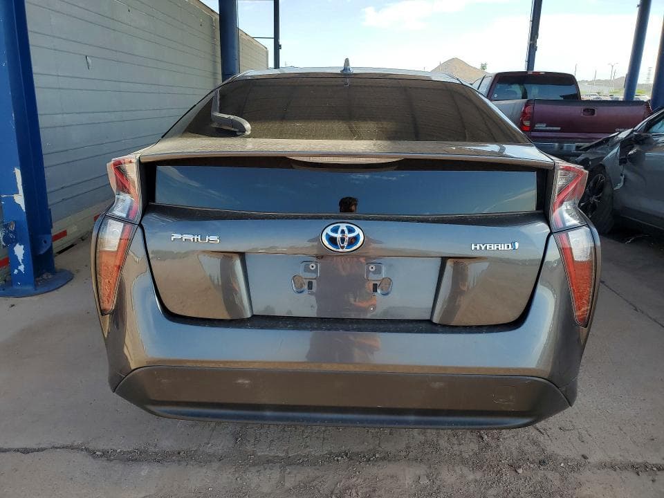 2017 TOYOTA PRIUS FOUR 6
