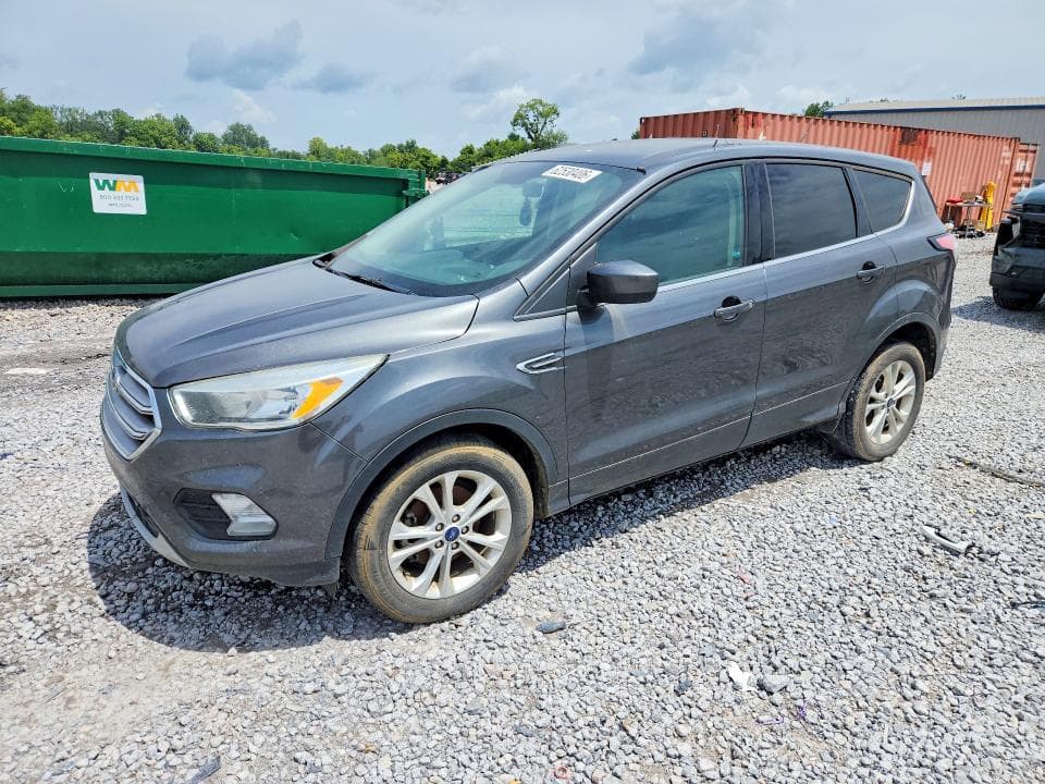 2017 FORD ESCAPE SE 1