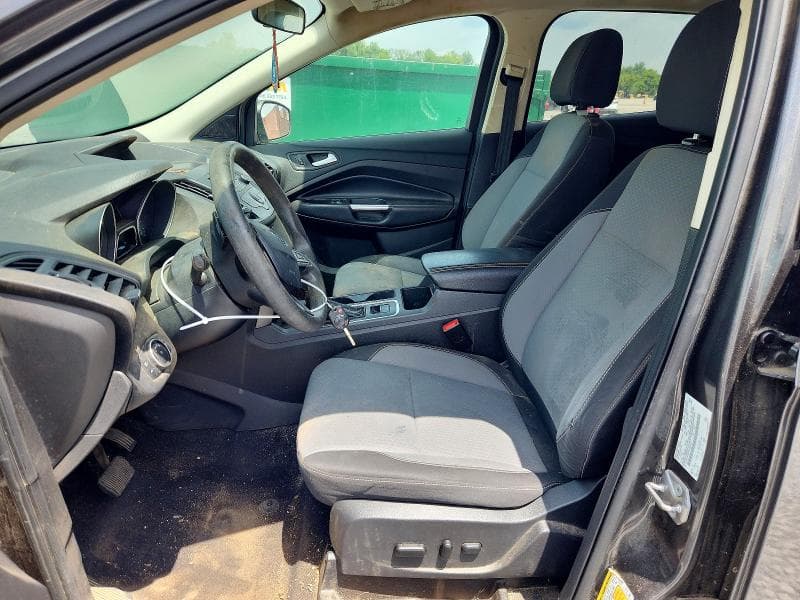 2017 FORD ESCAPE SE 7