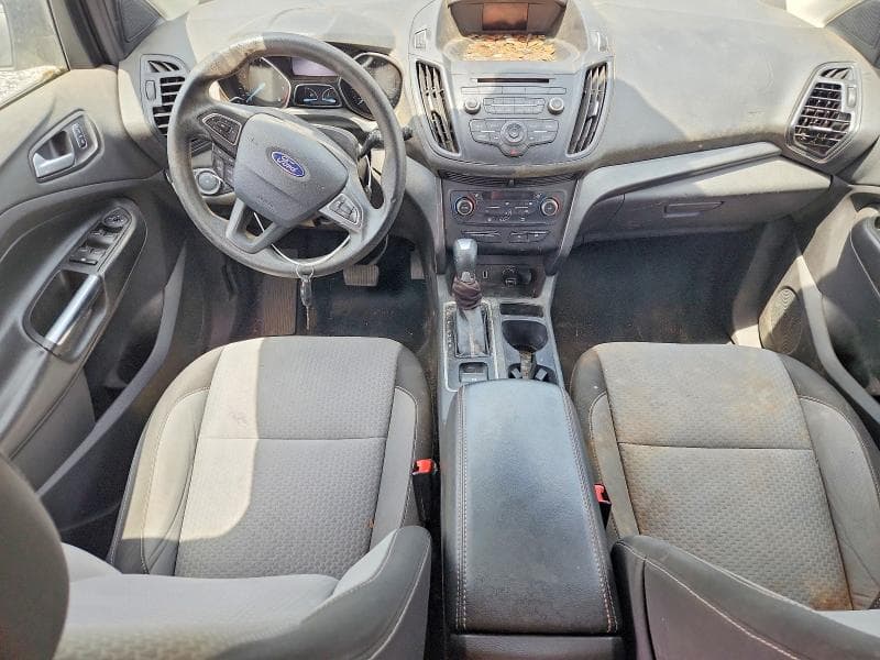 2017 FORD ESCAPE SE 8