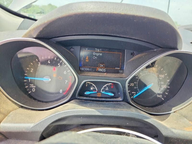 2017 FORD ESCAPE SE 9