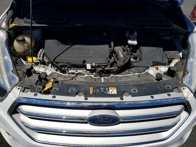 2018 FORD ESCAPE SE 11