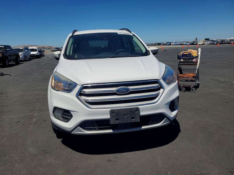 2018 FORD ESCAPE SE 5
