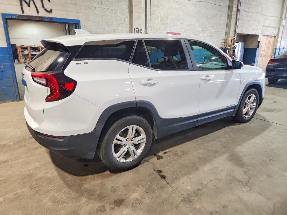 2024 GMC TERRAIN SLE 3