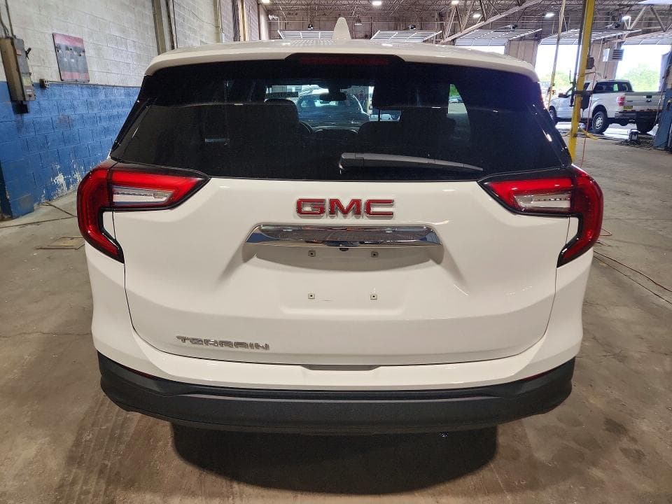 2024 GMC TERRAIN SLE 6