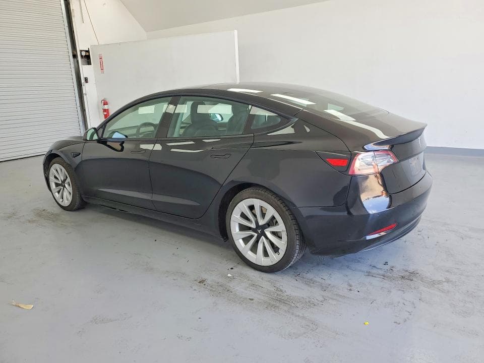 2022 TESLA MODEL 3 2