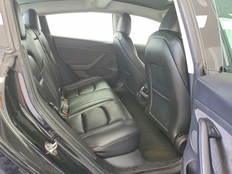 2022 TESLA MODEL 3 10