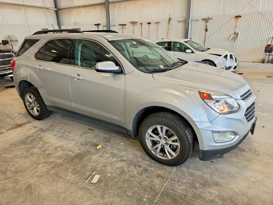 2017 CHEVROLET EQUINOX LT 4