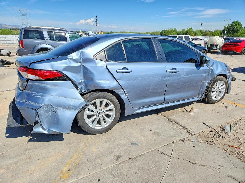 2024 TOYOTA COROLLA LE 3