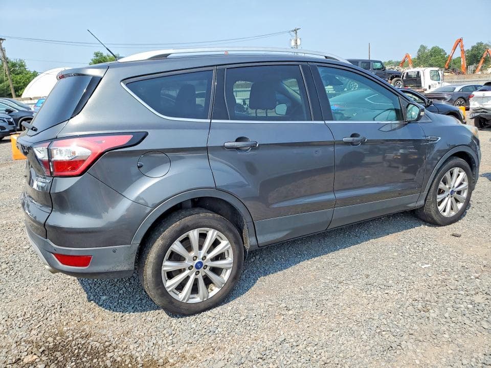 2017 FORD ESCAPE TITANIUM 3