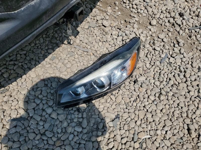 2017 KIA SORENTO LX V6 12