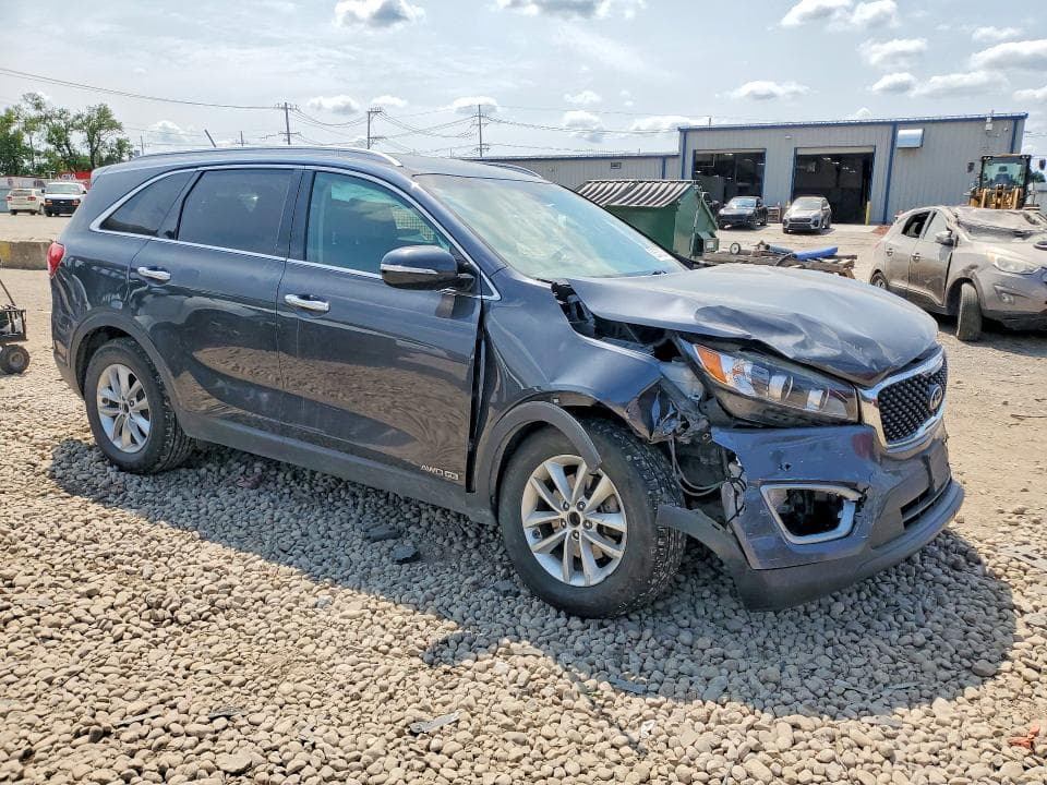 2017 KIA SORENTO LX V6 4
