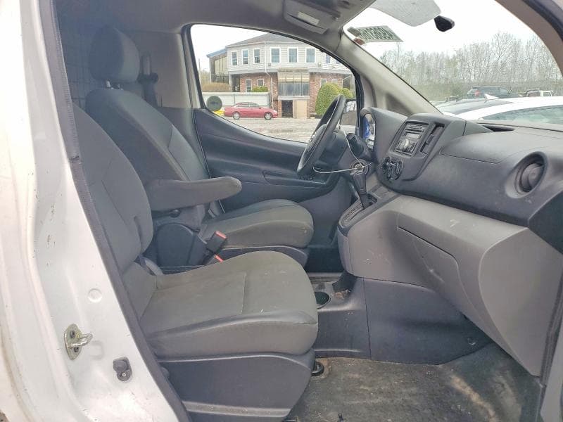 2017 NISSAN NV200 S 11