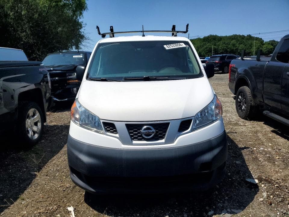 2017 NISSAN NV200 S 5