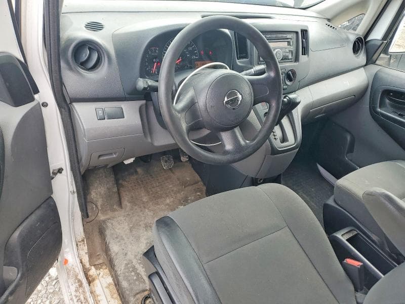 2017 NISSAN NV200 S 8
