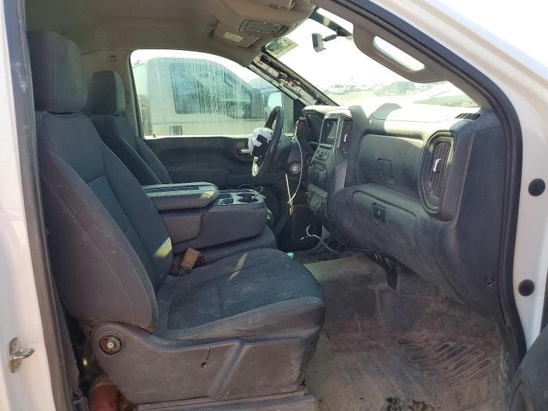 2021 CHEVROLET SILVERADO C2500 HEAVY DUTY 10