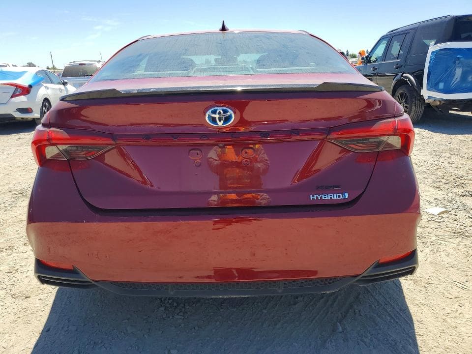 2020 TOYOTA AVALON XSE 6