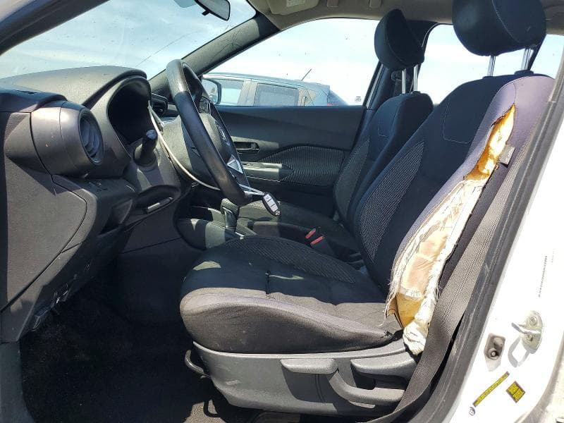 2018 NISSAN KICKS S 7