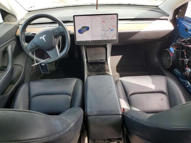 2018 TESLA MODEL 3 8