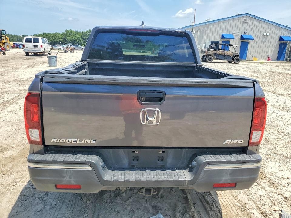 2017 HONDA RIDGELINE RT 6
