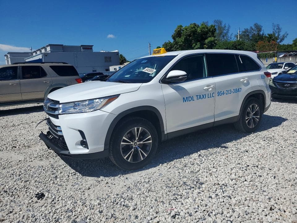 2019 TOYOTA HIGHLANDER LE LE - 1