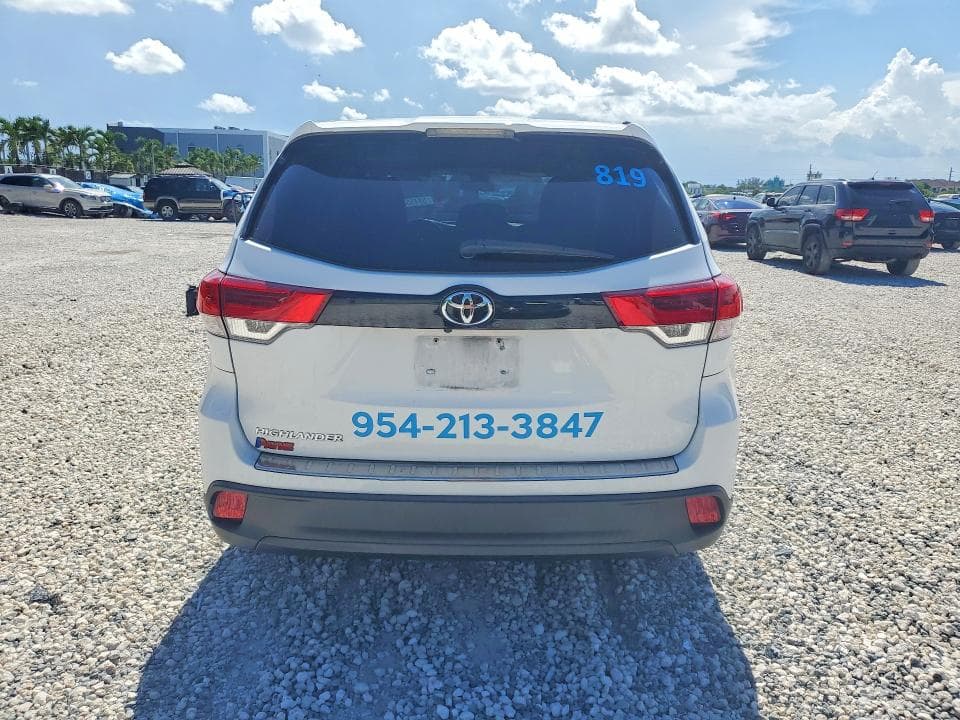 2019 TOYOTA HIGHLANDER LE LE 6