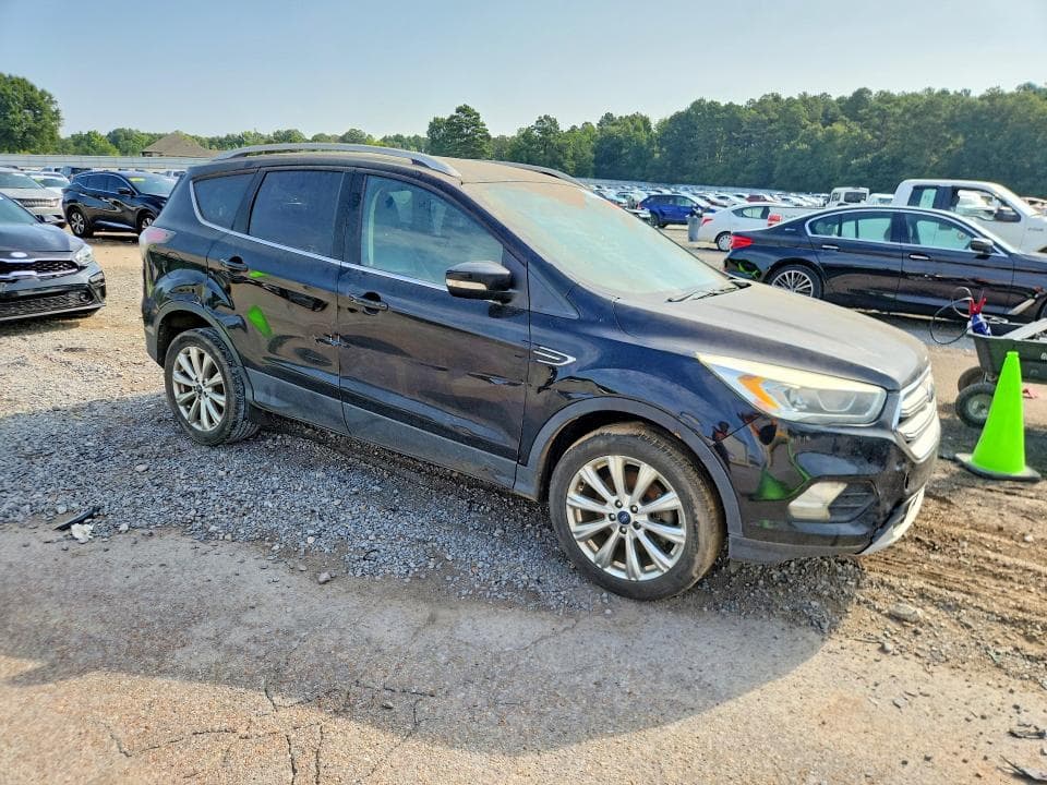 2017 FORD ESCAPE TITANIUM TITANIUM 4