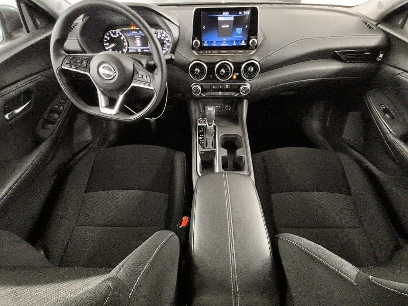 2025 NISSAN SENTRA SV 8