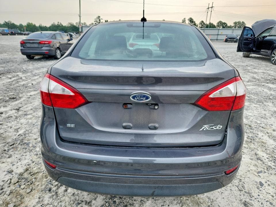 2019 FORD FIESTA SE 6