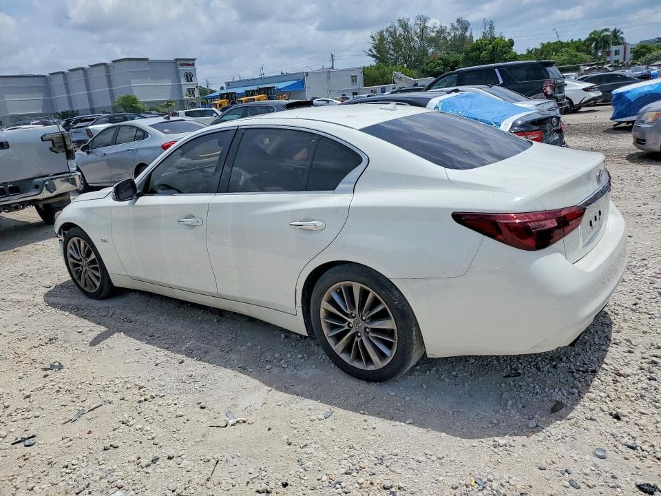 2018 INFINITI Q50 3.0T LUXE 2