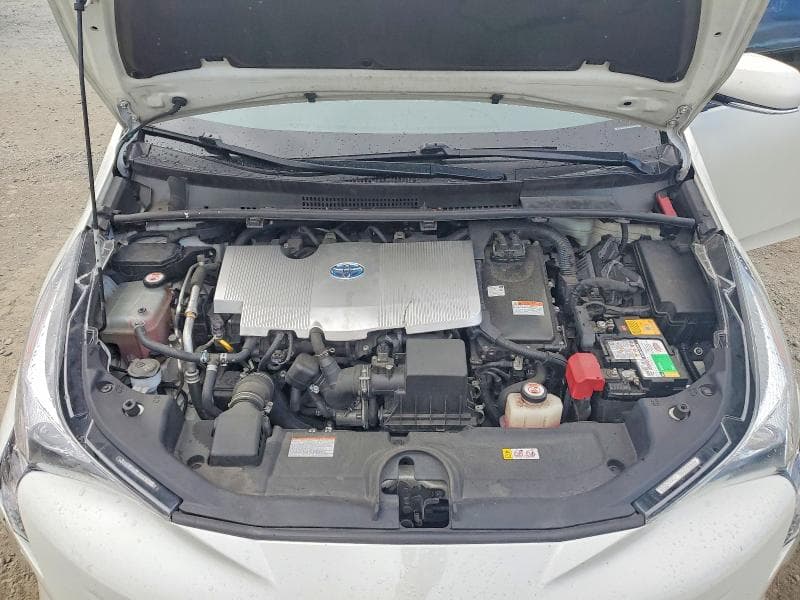 2017 TOYOTA PRIUS THREE TOURING 12