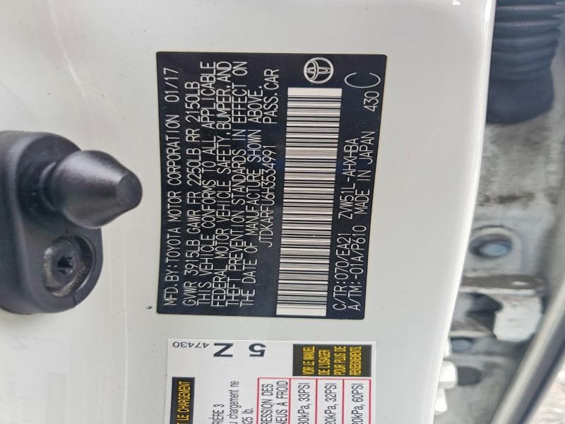 2017 TOYOTA PRIUS THREE TOURING 13