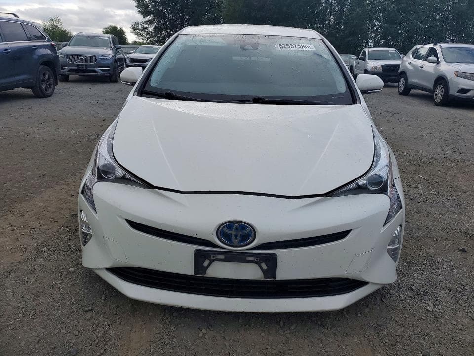 2017 TOYOTA PRIUS THREE TOURING 5